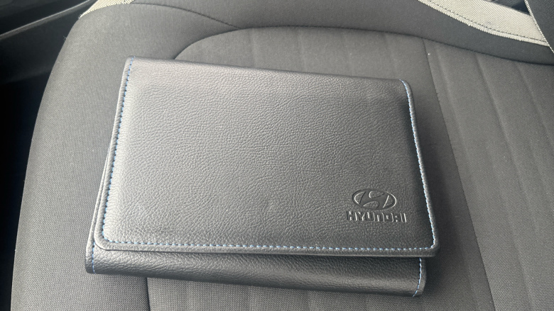 Hyundai i10 1.0 MPi SE Connect 5dr Auto Petrol Hatchback